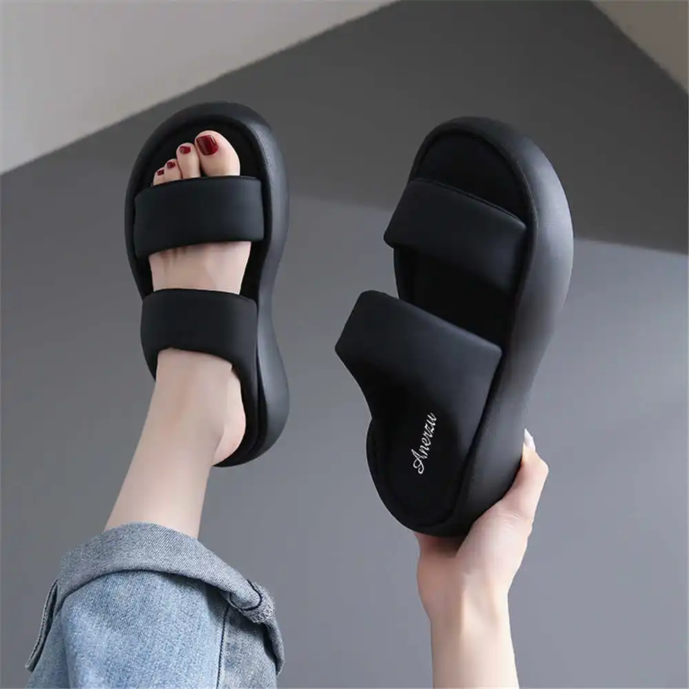Size 39 Strips Summer Shoes Sa - đánh giá và giá Aquatic Sports Types