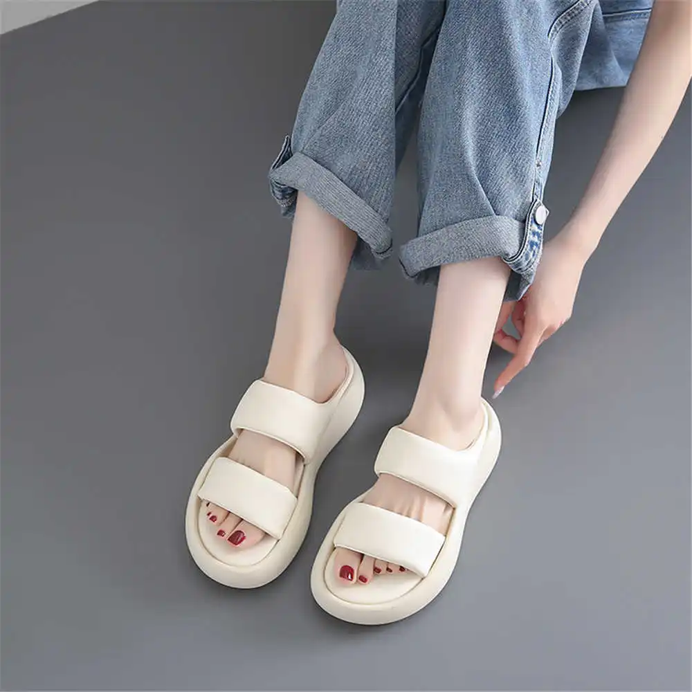 Size 39 Strips Summer Shoes Sa - đánh giá và giá Aquatic Sports Types